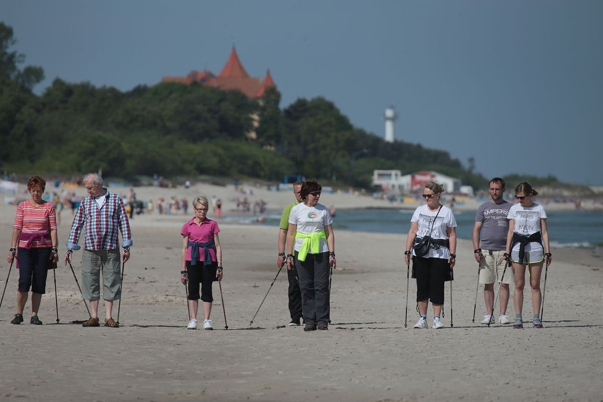 nordic walking na plaży