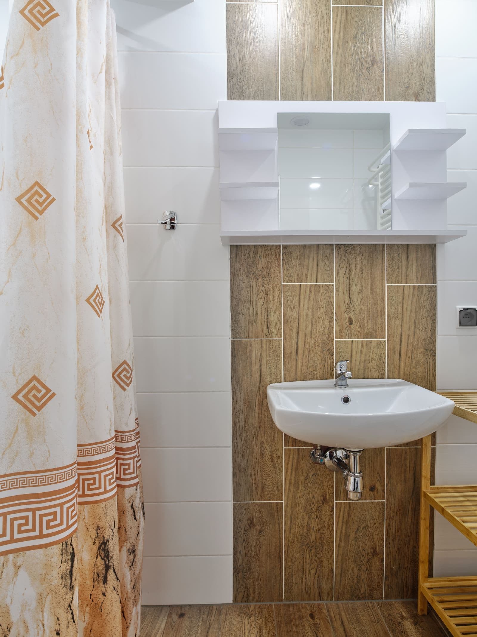 pokój studio podwójny zdrowotel łazienka